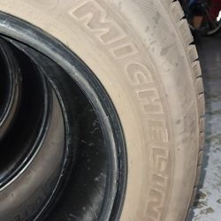 Tires 265/70/R17