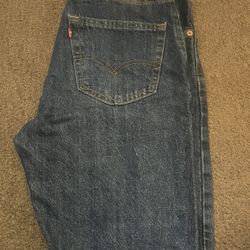 Levi’s denim shorts