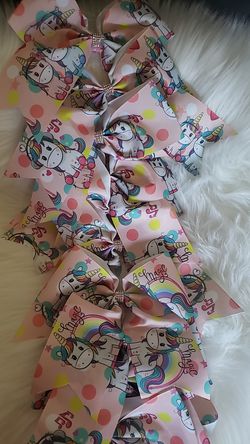Beautiful large unicorn bow