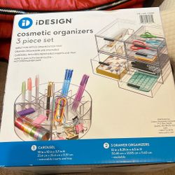 New In Box Cosmetic Organizer