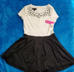 Girls dress size 16