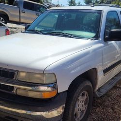 2005 Chevrolet Suburban