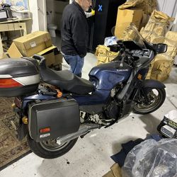 Kawasaki Street Bike 