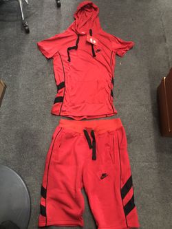 Nike joggers hoody shorts set red size medium