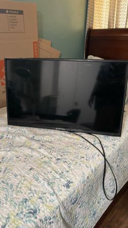 31”  SCEPTRE TV
