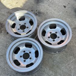 14 Inch Chevy Pattern Mag Rims