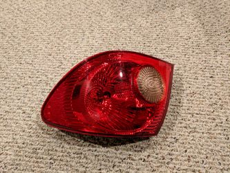2003-2008 Toyota Corolla Tail Lights