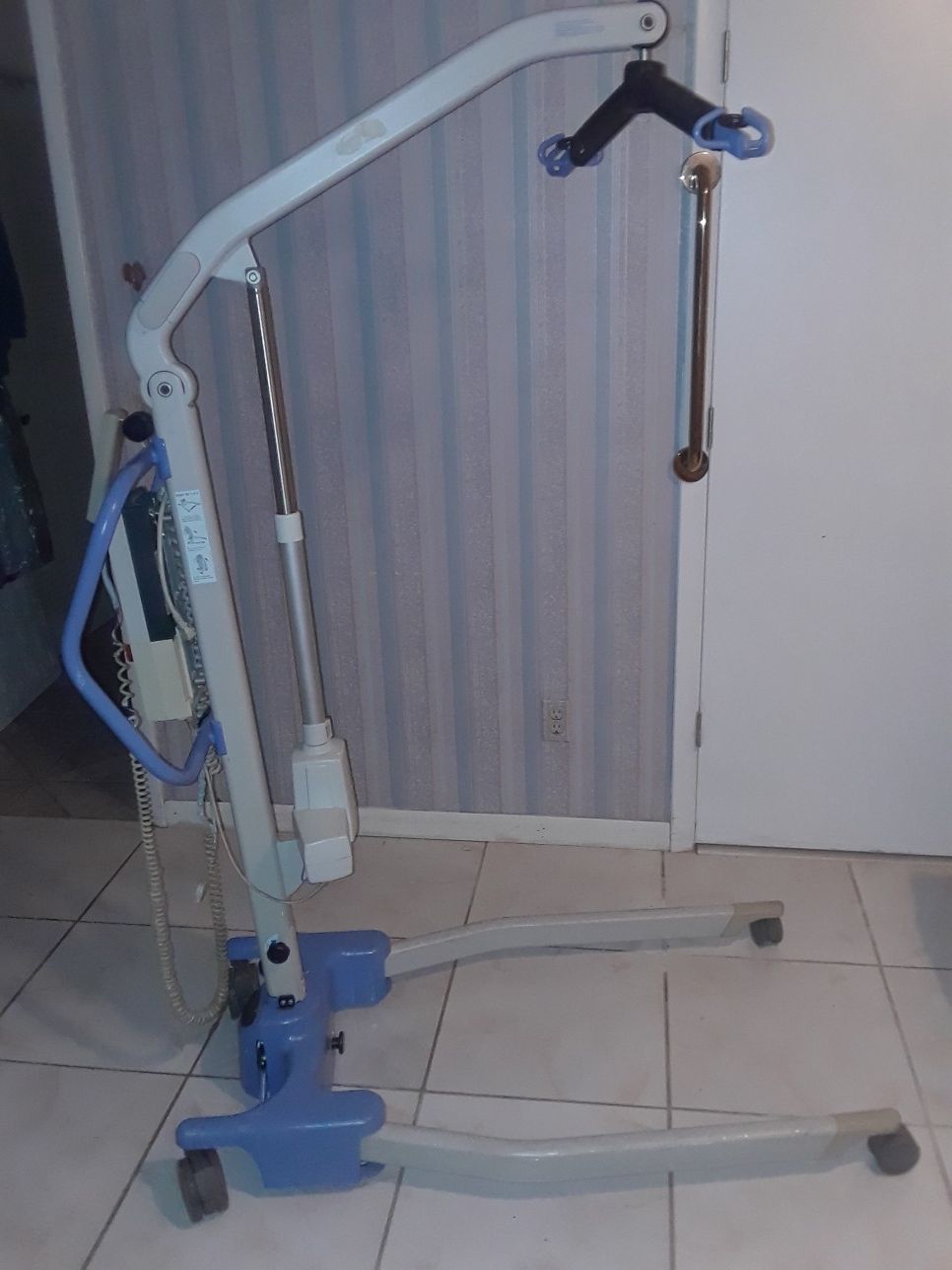 Electric Hoyer Lift for Sale in Tampa, FL OfferUp