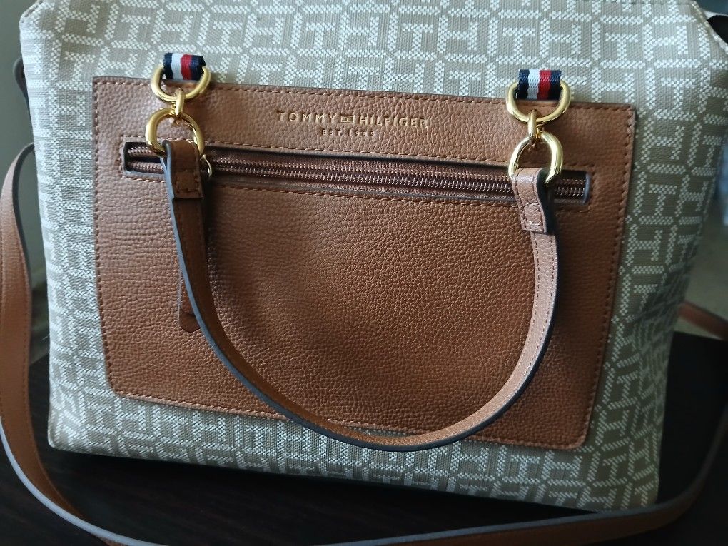 Tommy Hilfiger Bag