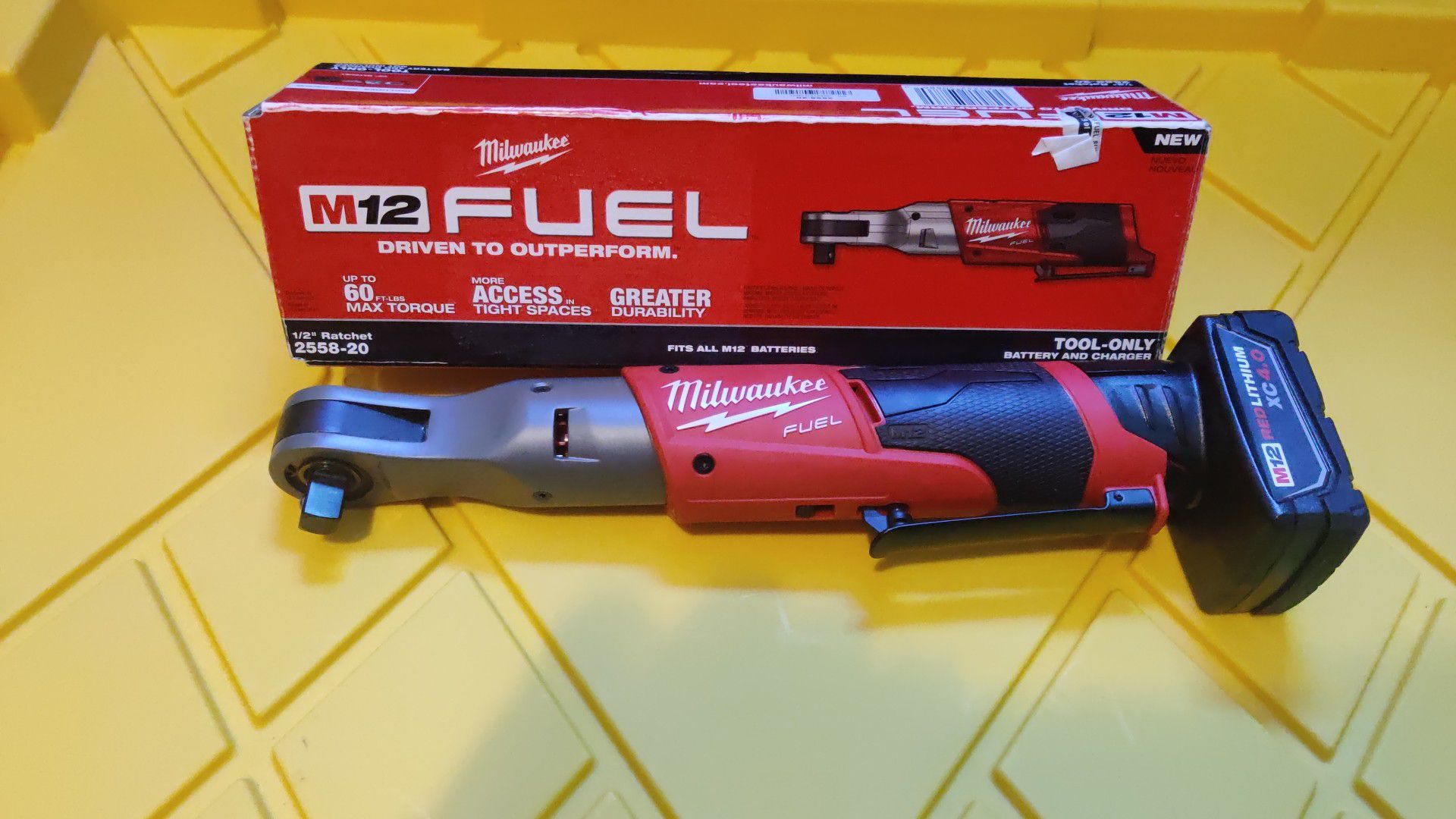 MILWAUKEE M12 FUEL 1/2" RATCHET BRUSHLESS TOOL WITH 4.0AH BATTERY NEW $145