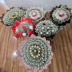 Graduation Mony Bouquet 