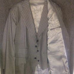 Men's 3pc Suit Lot Of 3 Complete Suits From Wangyue  Clothing Co & Amazon