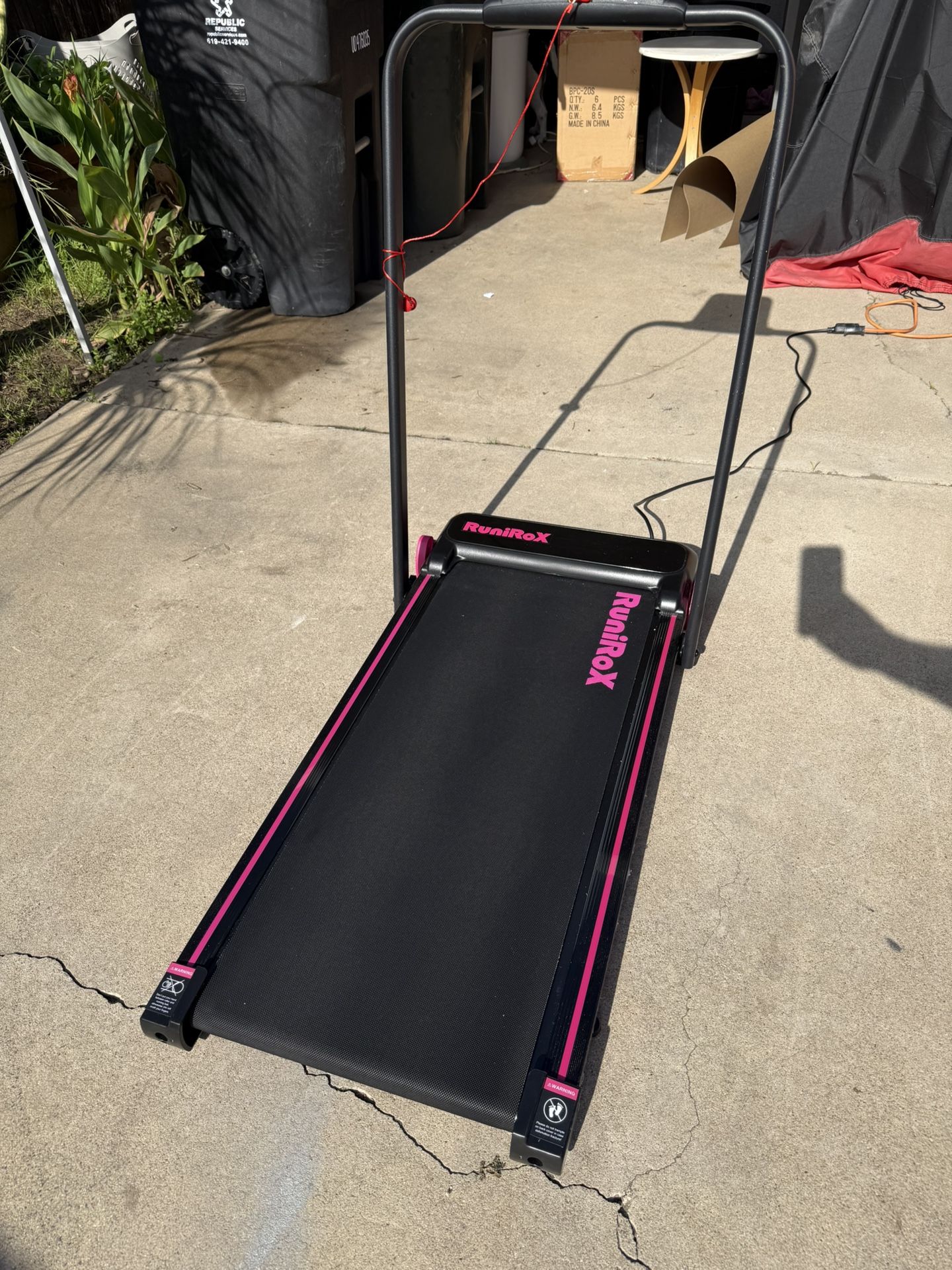 RuniRoX Treadmill Hot Pink W/Handle