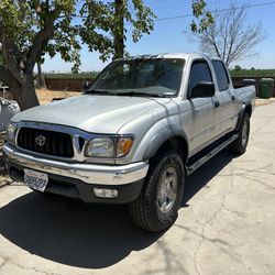 Toyota Tacoma Gris 2002