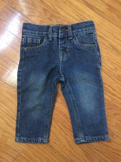 NWOT baby boy jeans size 12m