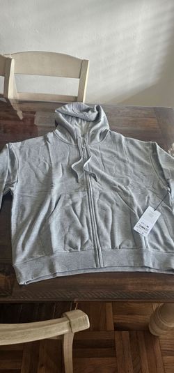 UNISEX ALO FULL ZIP HOODIE % Authentic (THEY ARE NOT REPLICAS) Size LARGE GRAY