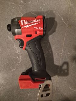 Milwaukee Fuel Cordless Impact Driver Tool Only