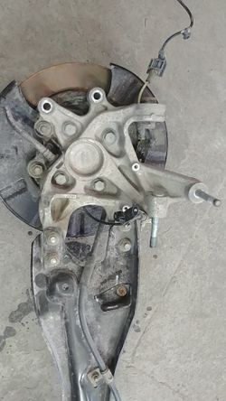 2006 Honda odissey right rear suspension