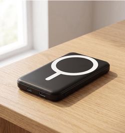 Magnetic Wireless Power Bank