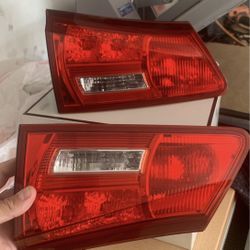 Lexus Is250 Tail Lights