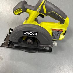 Ryobi ONE+ 18V Cordless 5 1/2 in. Circular Saw (Tool Only)