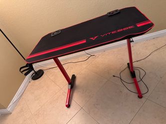 Vitesse Gaming Desk and Desk chair bundle – Red/Black