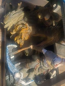 (Witcher 3 ) statue and Kratos with atreis (god of war ragnaorok )