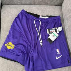 Lakers shorts