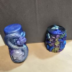 Paper Weights Made Out Of Epoxy Rosin