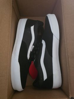 Vans Low-Top Sneakers Black and White