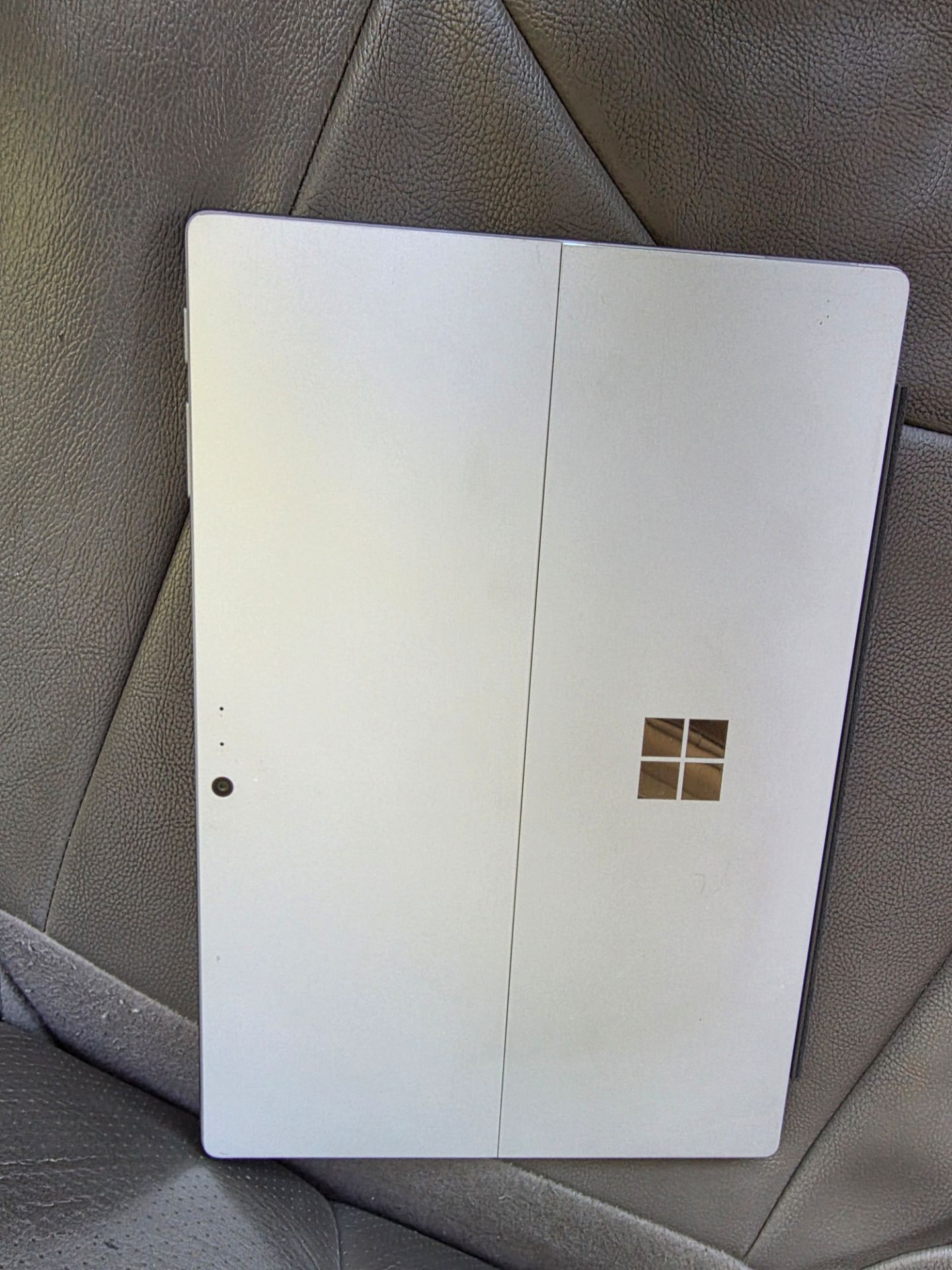 Microsoft Surface Pro 4 convertible 2-in-1 tablet.