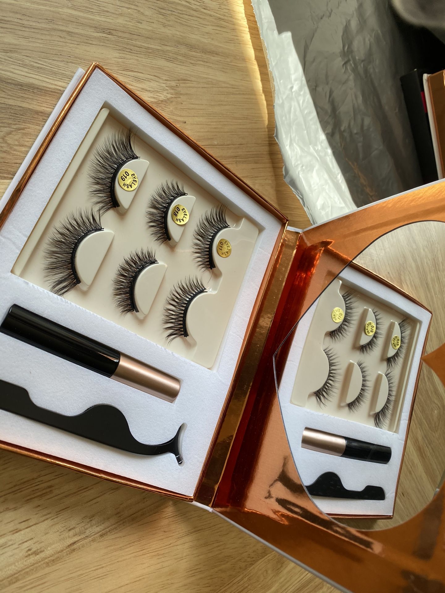 Magnetic Eyelashes