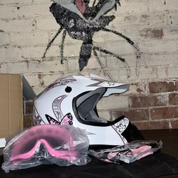 Brand New Size Youth ATV Helmet Set