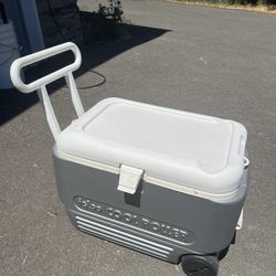 Igloo Rolling Roller Wheeled Cooler (23” long) with pull handle