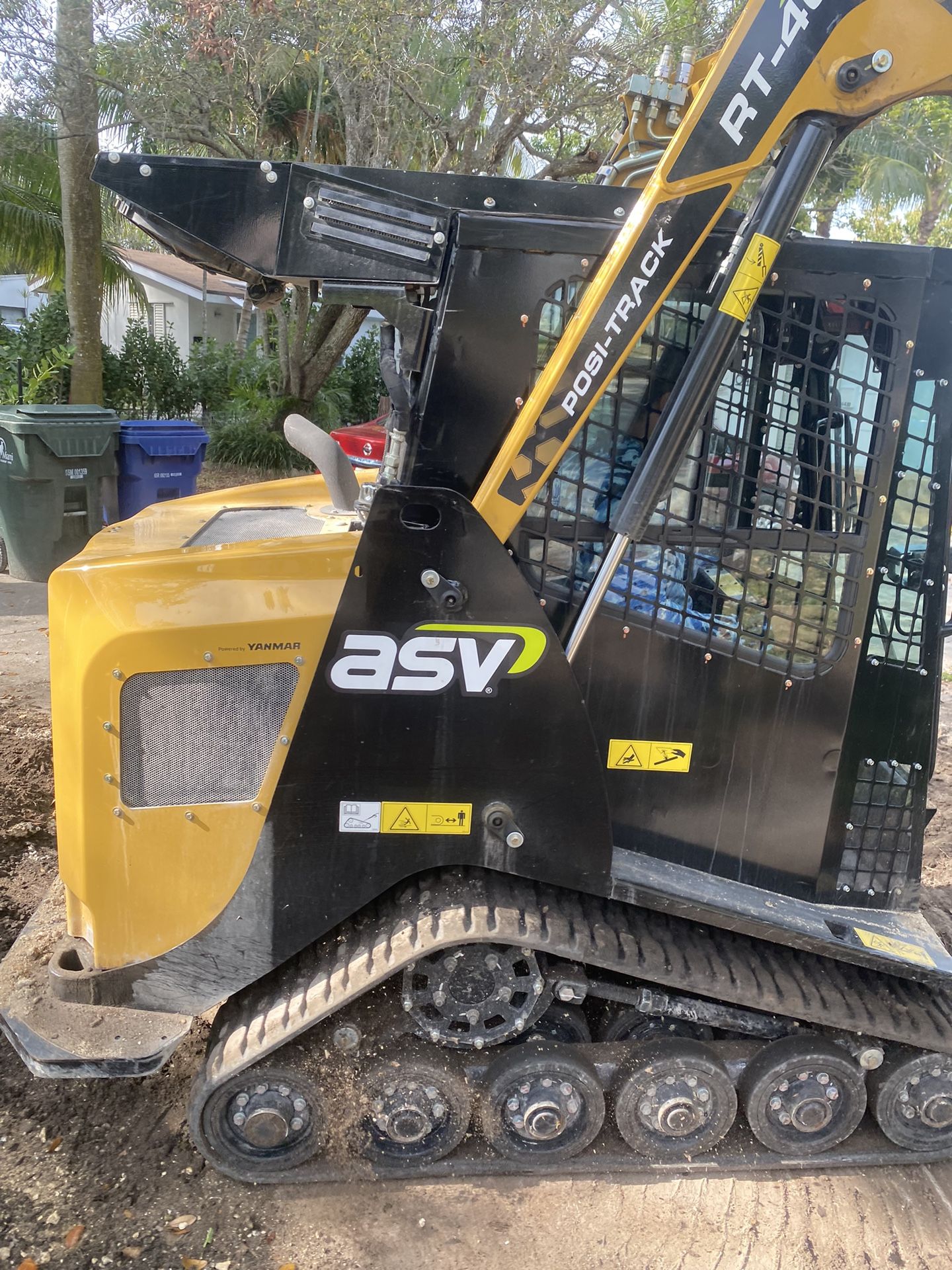 Bobcat Excavadora Volteó