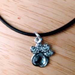 Little Dog Paw 🐾 Choker 🎁🎁🎁