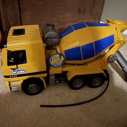 Bruder Cement Mixer Truck 