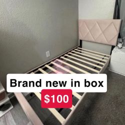 Twin Bed Frames Only / Read Descriptions / Mattress Sold Separately 