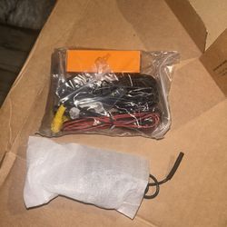 Pioneer In Dash Navigation Receiver And Back Up Camera (AVIC-Z14OBH)