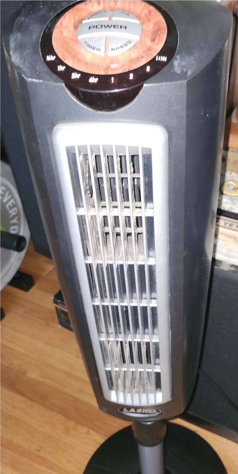 Lasko Tower 3 Speed Fan Oscillates w/ Timer & Ionizer Pd $119