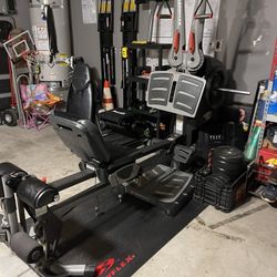 Bowflex revolution leg online press seat back