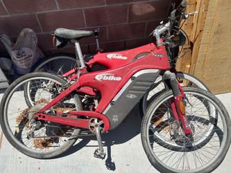 Two E BIKES - EV Global Motors - DO NOT RUN