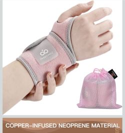 Copper Wrist Brace Support for Carpal Tunnel, Pain Relief, Arthritis, Tendonitis, Adjustable Wrist Braces Compression Wraps Both Hands, Fit for