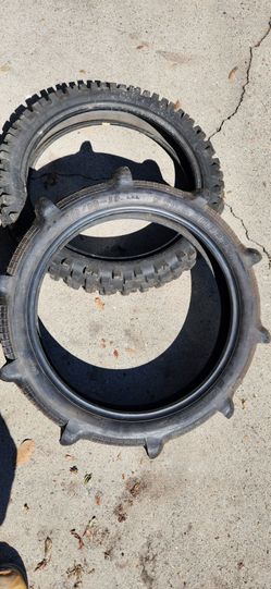 Dune Hopper paddle tire & Dunlop D756 dirt tire