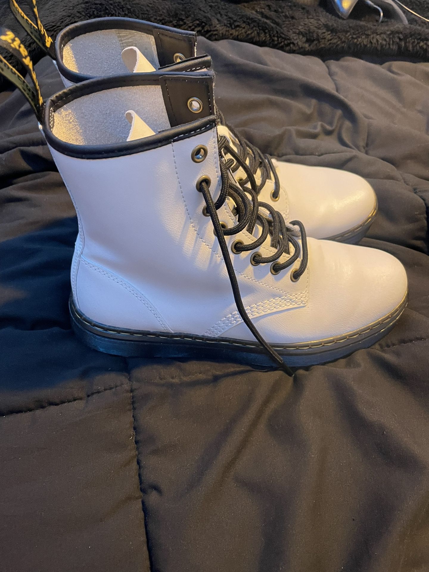 Size 7 Womans doc martins