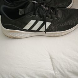 Adidas Tennis Shoes