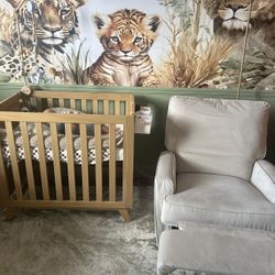 RECLINER LIKE NEW NURSERY CHAIR $250 OBO 