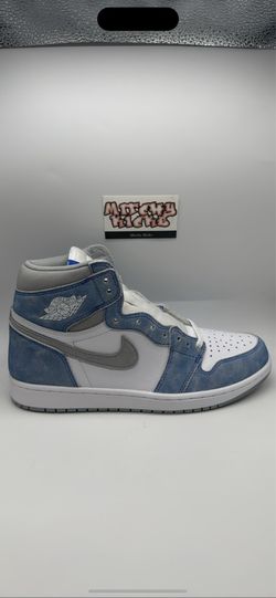 Jordan 1 Retro High Hyper Royal Smoke Grey