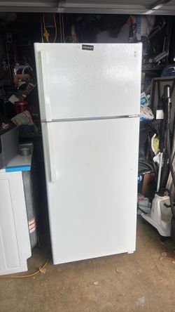 Whirlpool by Crosley  fridge