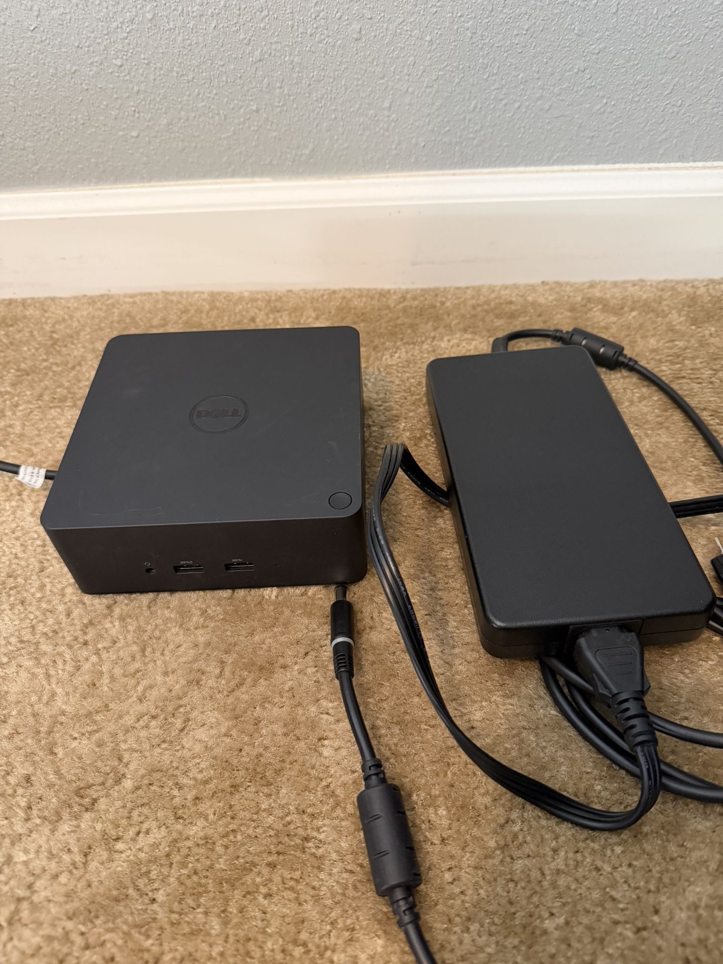 Dell K16a Docking Station For Laptop